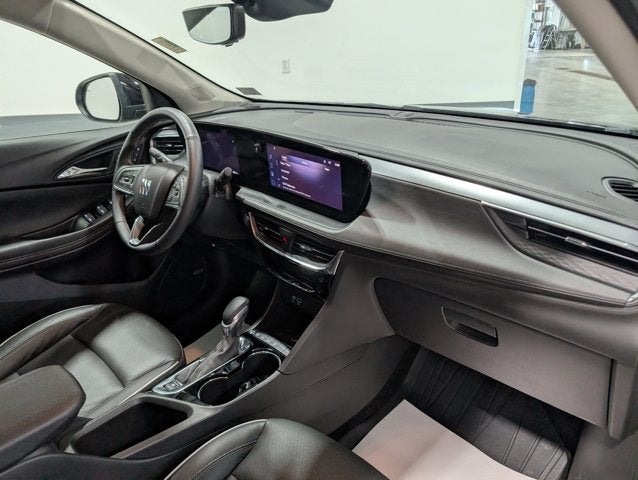 2025 Buick Encore Avenir AWD 1.3L Turbo Luxury Technology & Convenience Packages