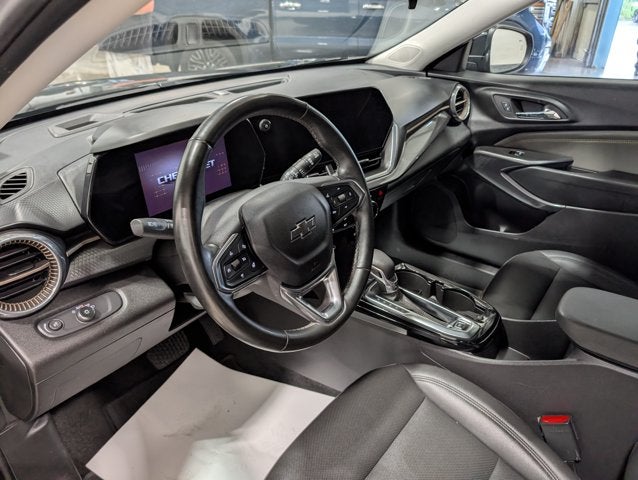 2024 Chevrolet Trax ACTIV FWD ECOTEC 1.2L Turbo Sunroof & Driver Confidence Packages Mosaic Black Metallic