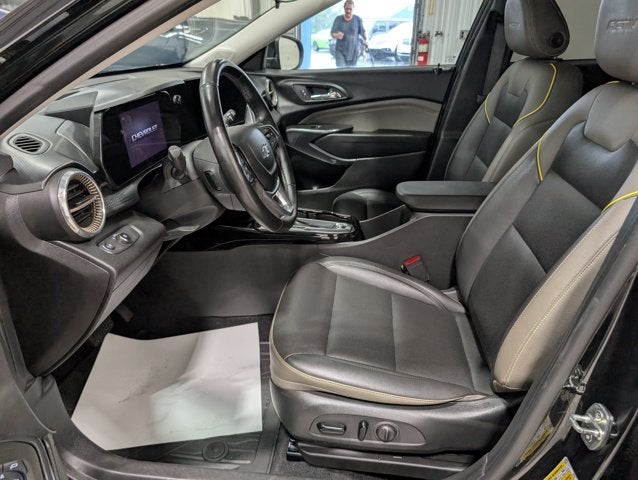2024 Chevrolet Trax ACTIV FWD ECOTEC 1.2L Turbo Sunroof & Driver Confidence Packages Mosaic Black Metallic