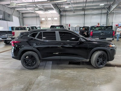 2024 Chevrolet Trax ACTIV FWD ECOTEC 1.2L Turbo Sunroof & Driver Confidence Packages Mosaic Black Metallic