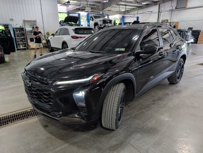 2024 Chevrolet Trax ACTIV FWD ECOTEC 1.2L Turbo Sunroof & Driver Confidence Packages Mosaic Black Metallic