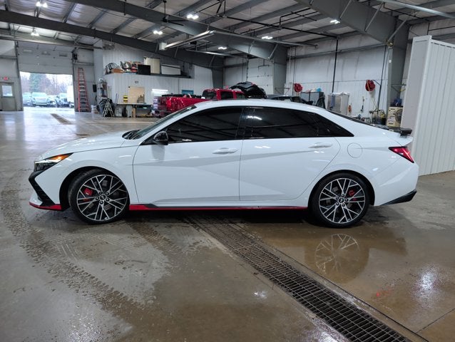 2022 Hyundai Elantra N Base