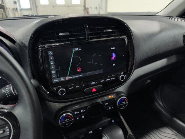 2024 Kia Soul GT-Line Technology Pkg Harman Kardon Sunroof Heated Seats