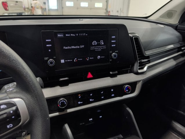 2023 Kia Sportage LX AWD Heated Seats Lane Keep Assist