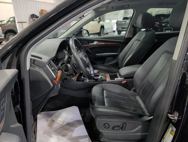 2022 Audi Q5 S line Premium Plus