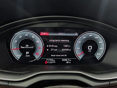 2022 Audi Q5 S line Premium Plus
