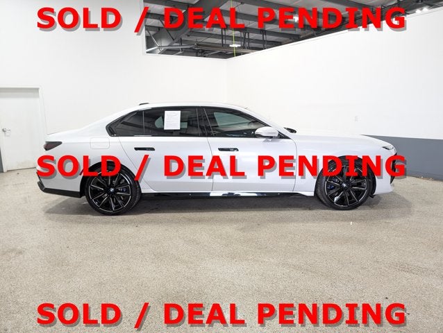 2023 BMW 7 Series 760i xDrive Executive Pkg B&W Sound Lux Rear Seat Pkg