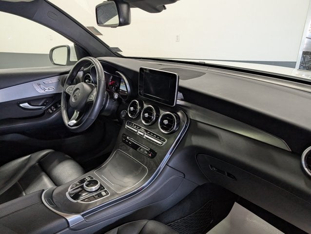 2019 Mercedes-Benz GLC GLC 300 Turbo AWD Panoramic Roof Heated Seats Memory Package
