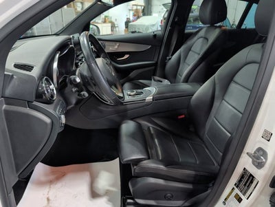 2019 Mercedes-Benz GLC GLC 300 Turbo AWD Panoramic Roof Heated Seats Memory Package