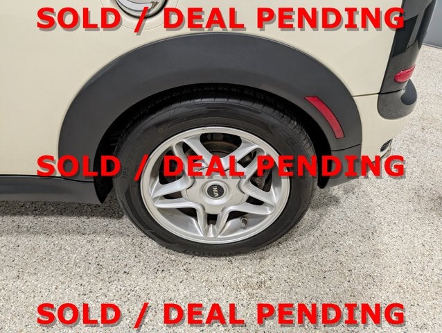 2010 MINI Cooper Clubman S 1.6L Turbo Panoramic Roof