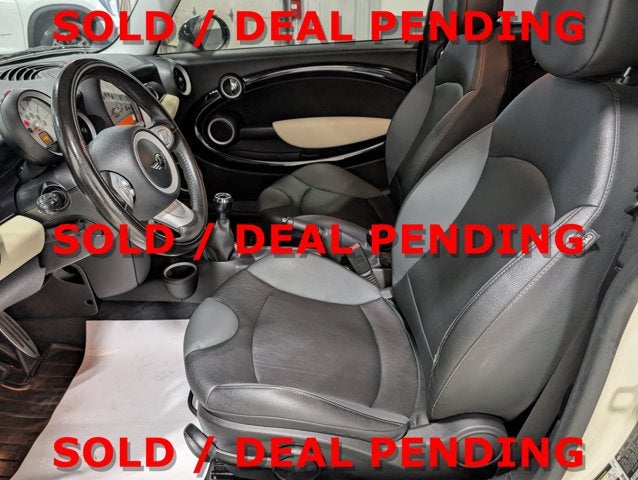 2010 MINI Cooper Clubman S 1.6L Turbo Panoramic Roof