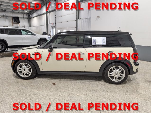 2010 MINI Cooper Clubman S 1.6L Turbo Panoramic Roof