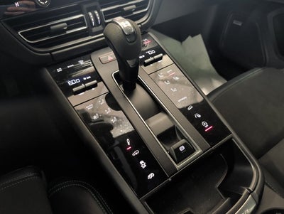 2024 Porsche Macan GTS AWD Twin-Turbo V6 GTS Sport Package Loaded