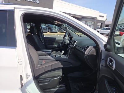 2020 Jeep Grand Cherokee Laredo E