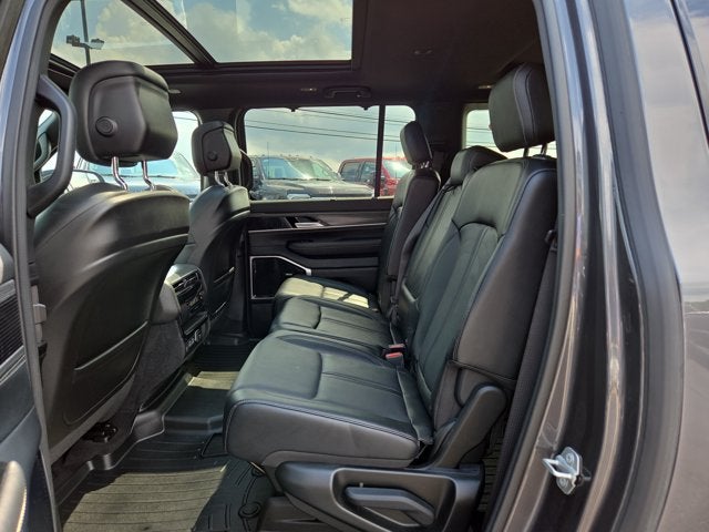 2024 Jeep Wagoneer L Series III