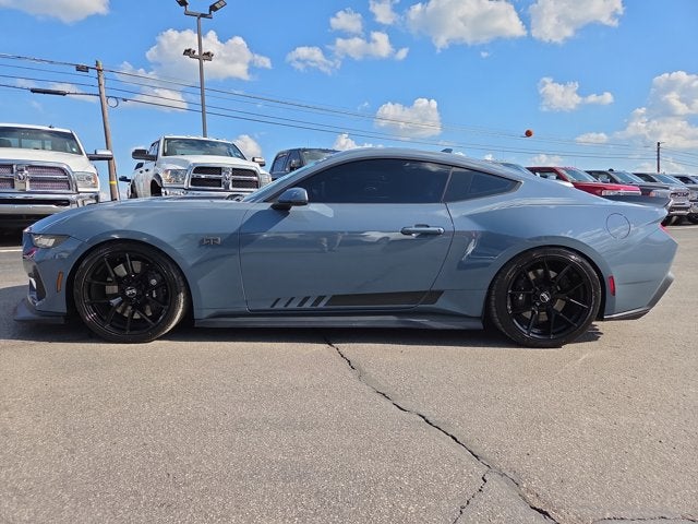 2025 Ford Mustang GT Premium RTR Spec 3