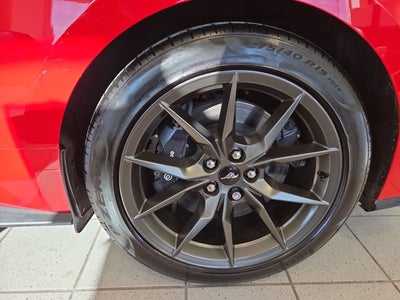 2025 Ford Mustang Dark Horse