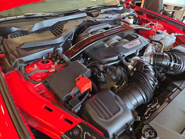 2025 Ford Mustang Dark Horse