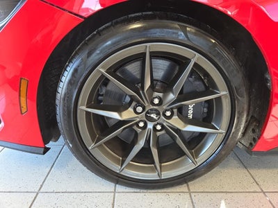 2025 Ford Mustang Dark Horse