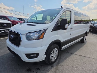 2023 Ford Transit Passenger Wagon XLT