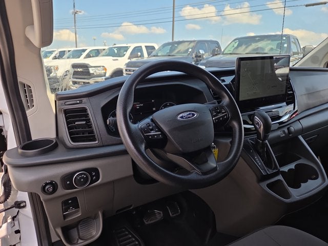 2023 Ford Transit Passenger Wagon XLT