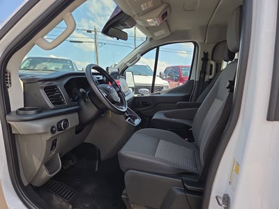 2023 Ford Transit Passenger Wagon XLT