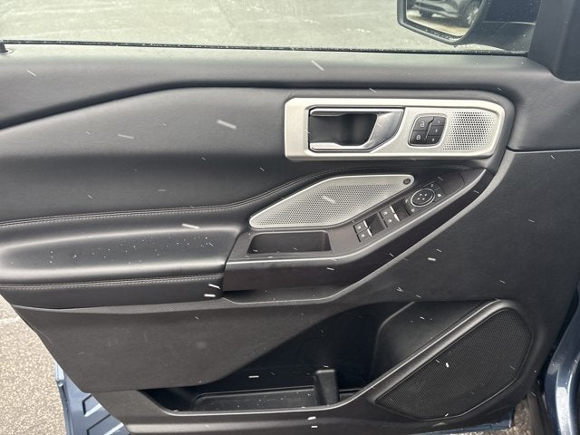 2020 Ford Explorer Base