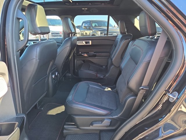 2024 Ford Explorer ST-Line