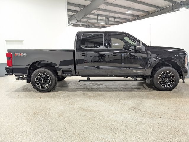 2025 Ford F-250 Super Duty Platinum