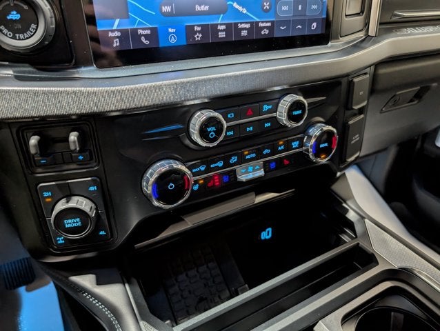 2025 Ford F-250 Super Duty Platinum