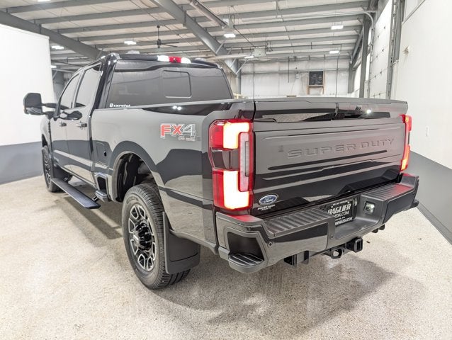 2025 Ford F-250 Super Duty Platinum