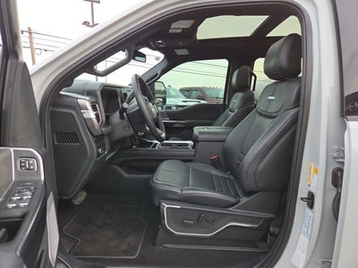 2025 Ford F-250 Super Duty Platinum