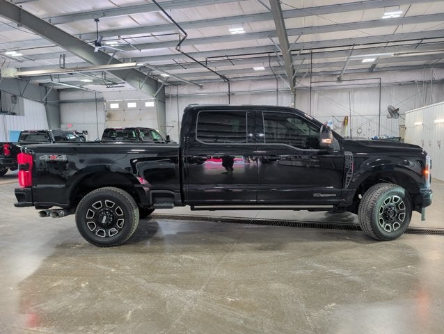 2025 Ford F-250 Super Duty Platinum