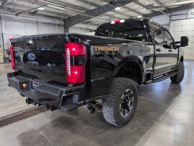 2023 Ford F-250 Super Duty LARIAT