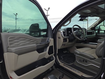 2025 Ford F-250 Super Duty Platinum
