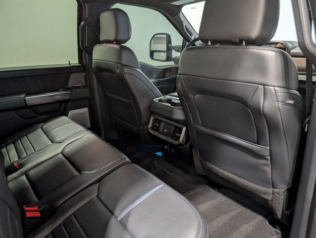 2025 Ford F-250 Super Duty Platinum