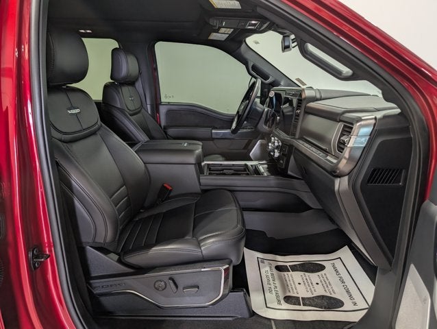 2025 Ford F-250 Super Duty Platinum