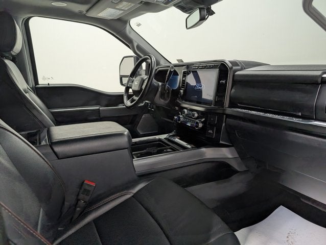 2024 Ford F-250 Super Duty LARIAT