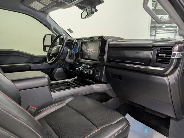 2023 Ford F-250 Super Duty LARIAT