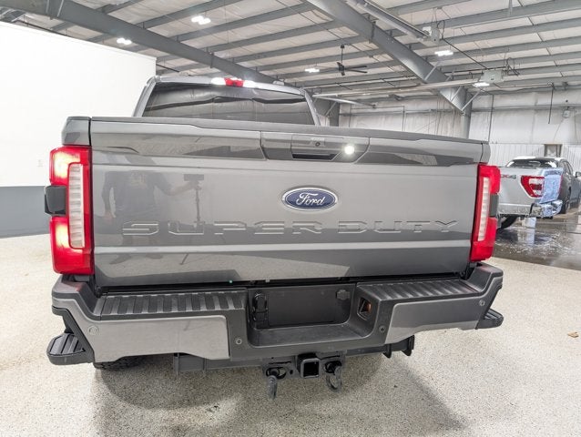 2023 Ford F-250 Super Duty LARIAT