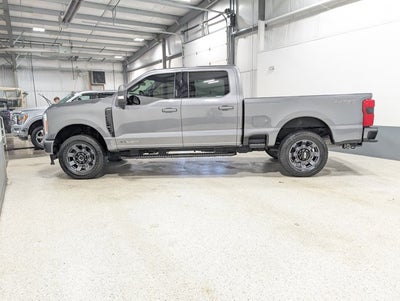 2023 Ford F-250 Super Duty LARIAT