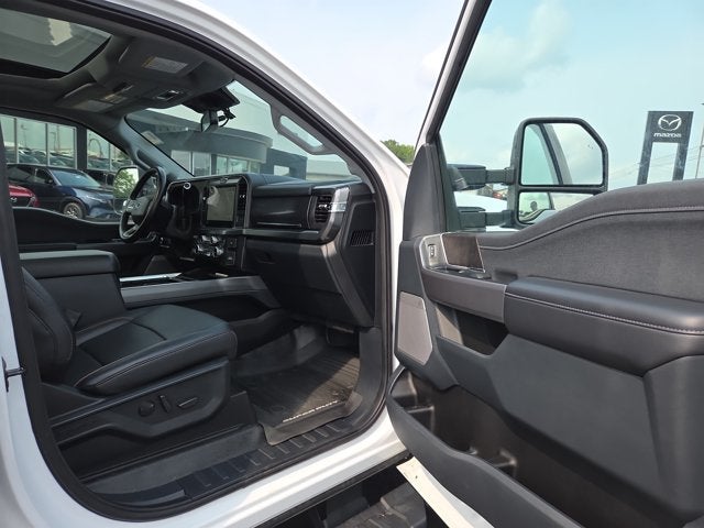 2025 Ford F-250 Super Duty LARIAT