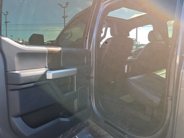 2022 Ford F-250 Super Duty LARIAT