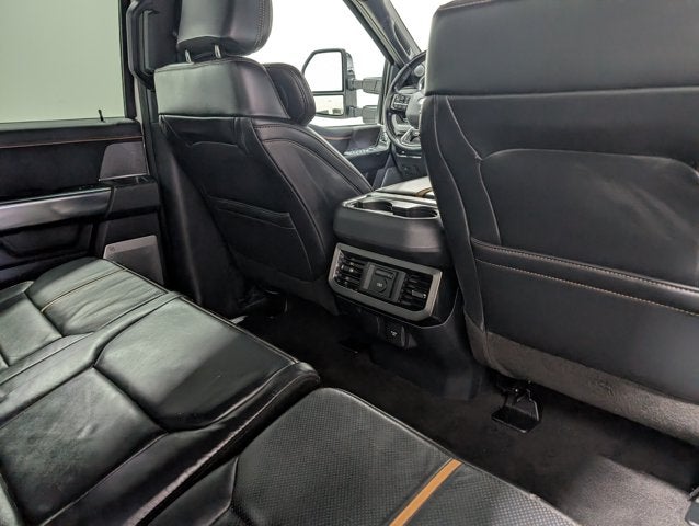 2023 Ford F-350 Super Duty Platinum