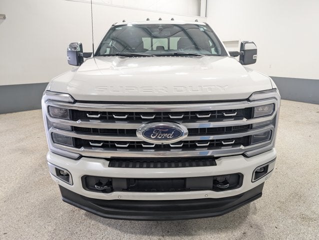 2023 Ford F-350 Super Duty Platinum