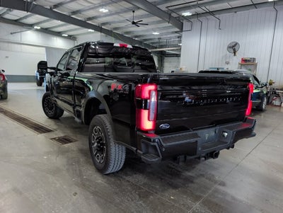 2025 Ford F-350 Super Duty Platinum