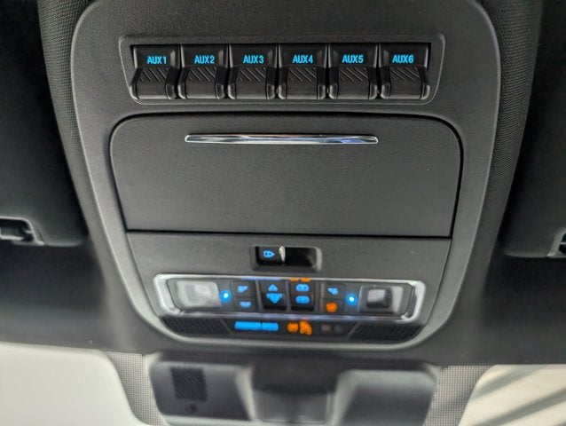 2025 Ford F-350 Super Duty Platinum