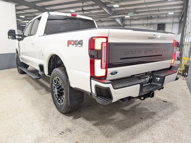 2025 Ford F-350 Super Duty Platinum