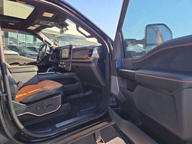 2023 Ford F-350 Super Duty Platinum