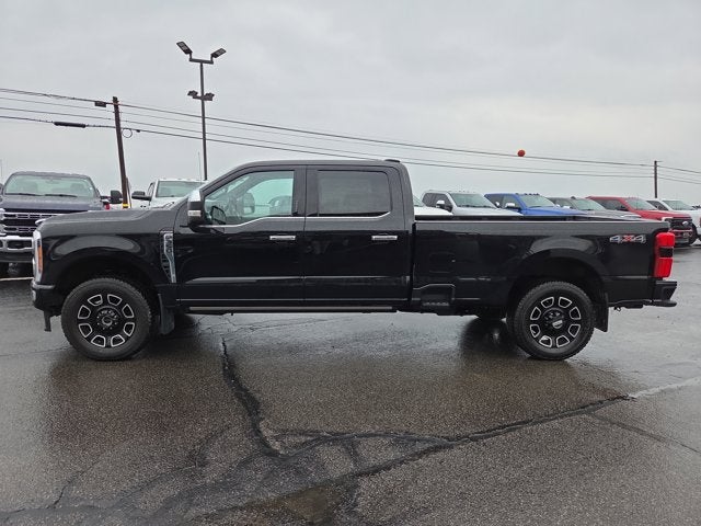 2023 Ford F-350 Super Duty Platinum
